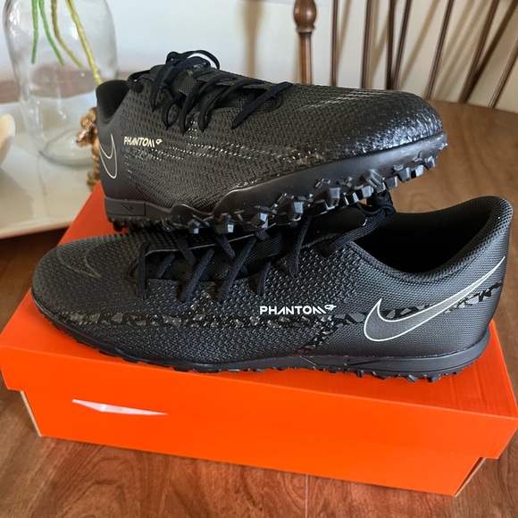 Nike Phantom GT2 Club TF Black Summit White (DC0821 001) Men's Size 11 - Picture 1 of 8